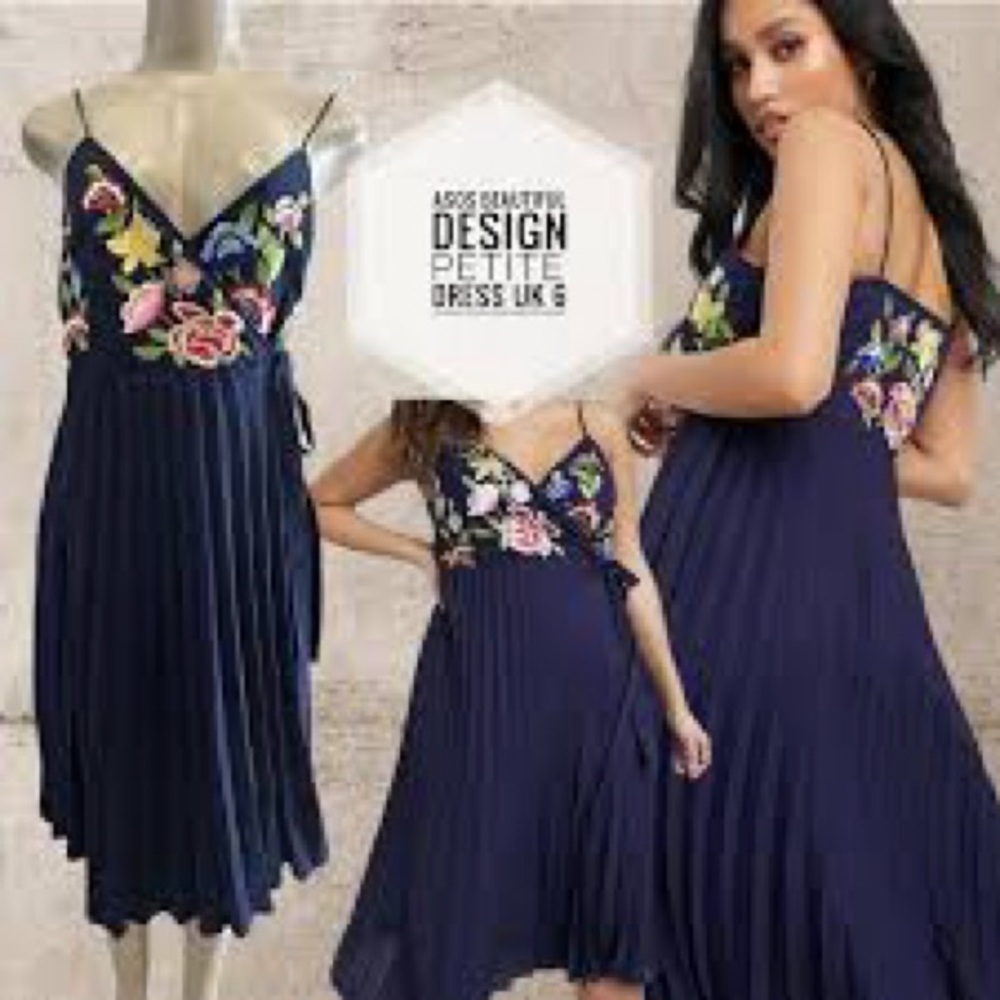 NWOT ASOS Navy Blue Floral Embroidered Pleated Wrap Dress Size 4P - Picture 13 of 13